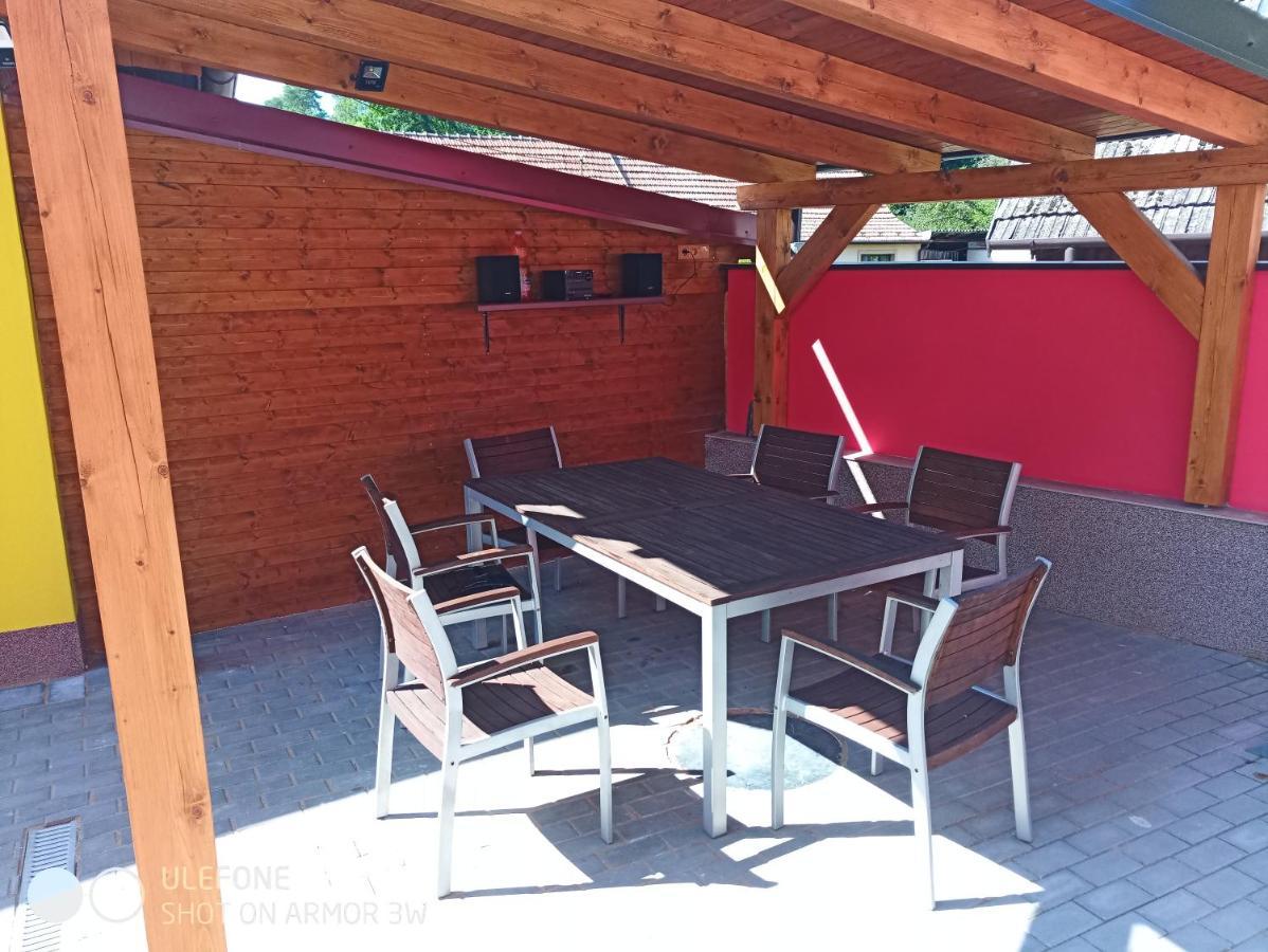 Pohoda Salas U Velehradu-2 Apartmany Uherské Hradiště Exterior foto